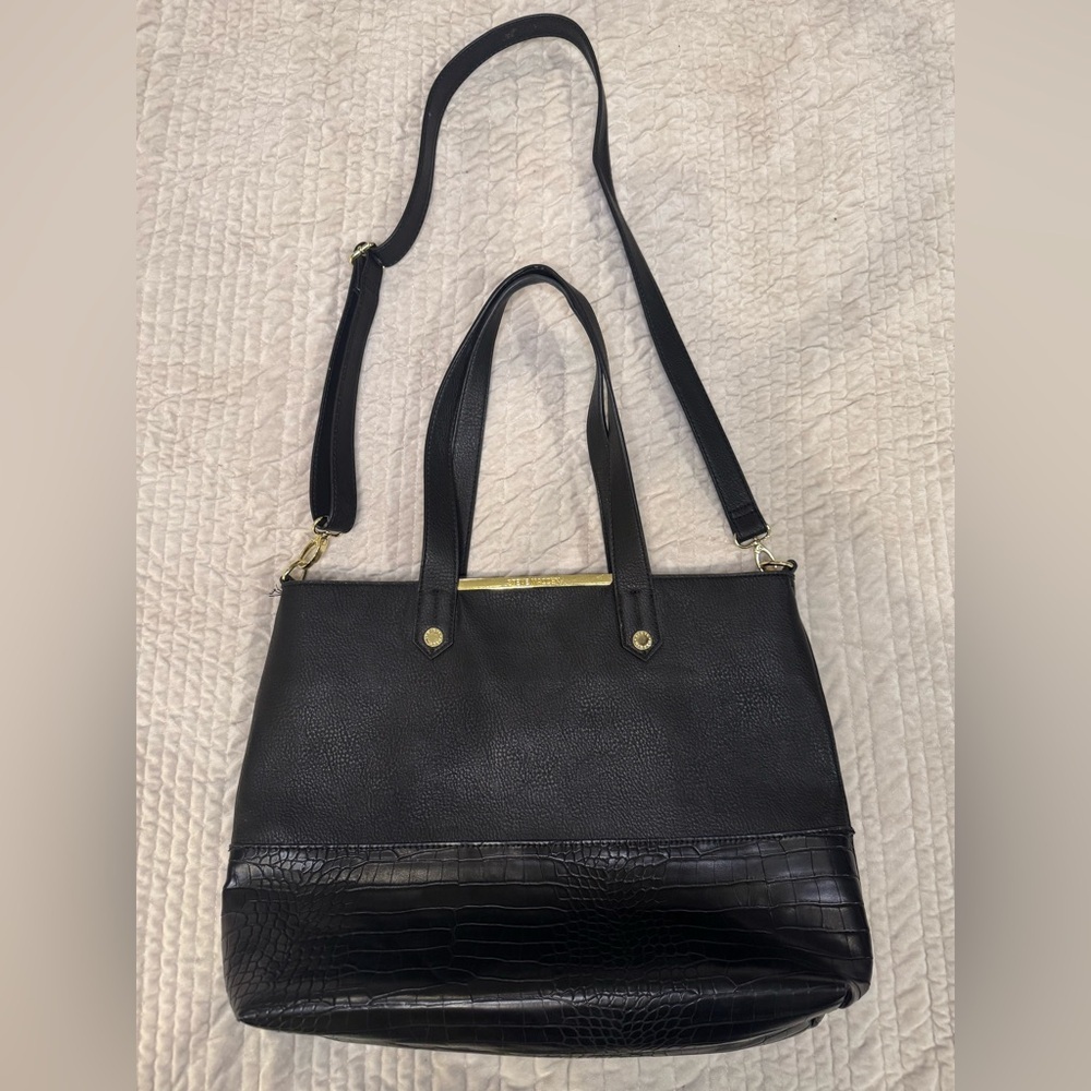 Steve Madden Black Leather Tote Bag with detachable shoulder strap